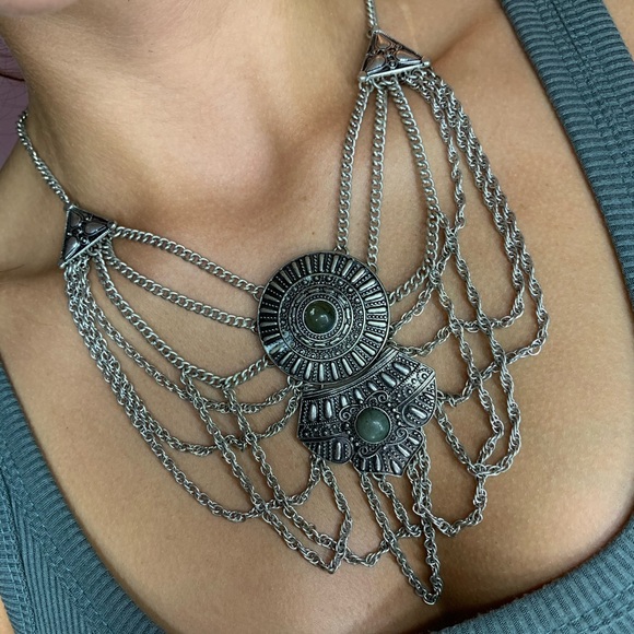 Jewelry - SILVER boho necklace !💙